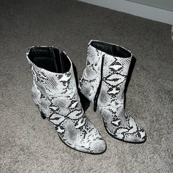 Fashion Nova Shoes - Boots